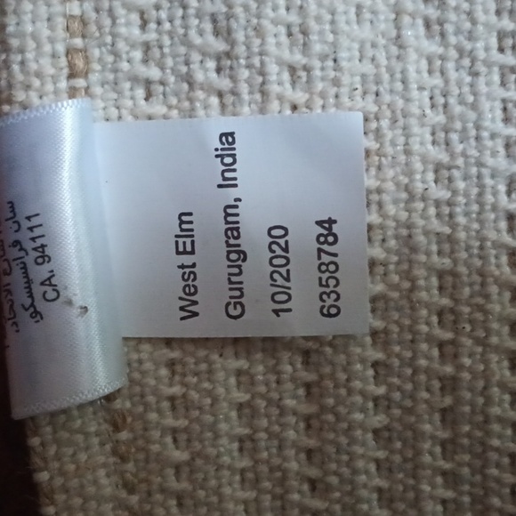 New West Elm table mat 14x19 - Picture 3 of 3